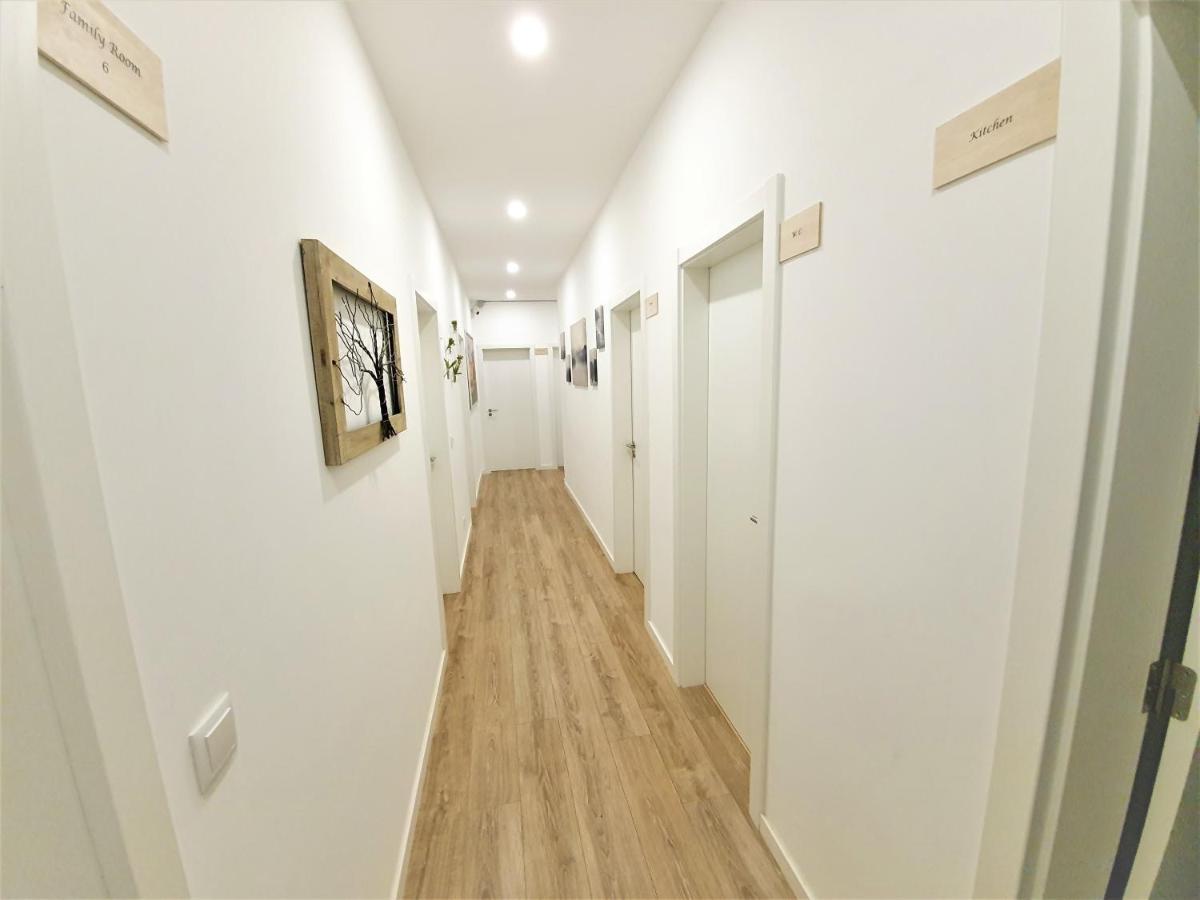 Chile Out By Host-point Guest house Lisbon